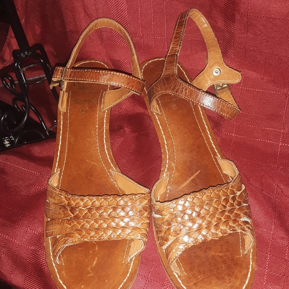 Vintage Kinney leather sandals SZ: 8